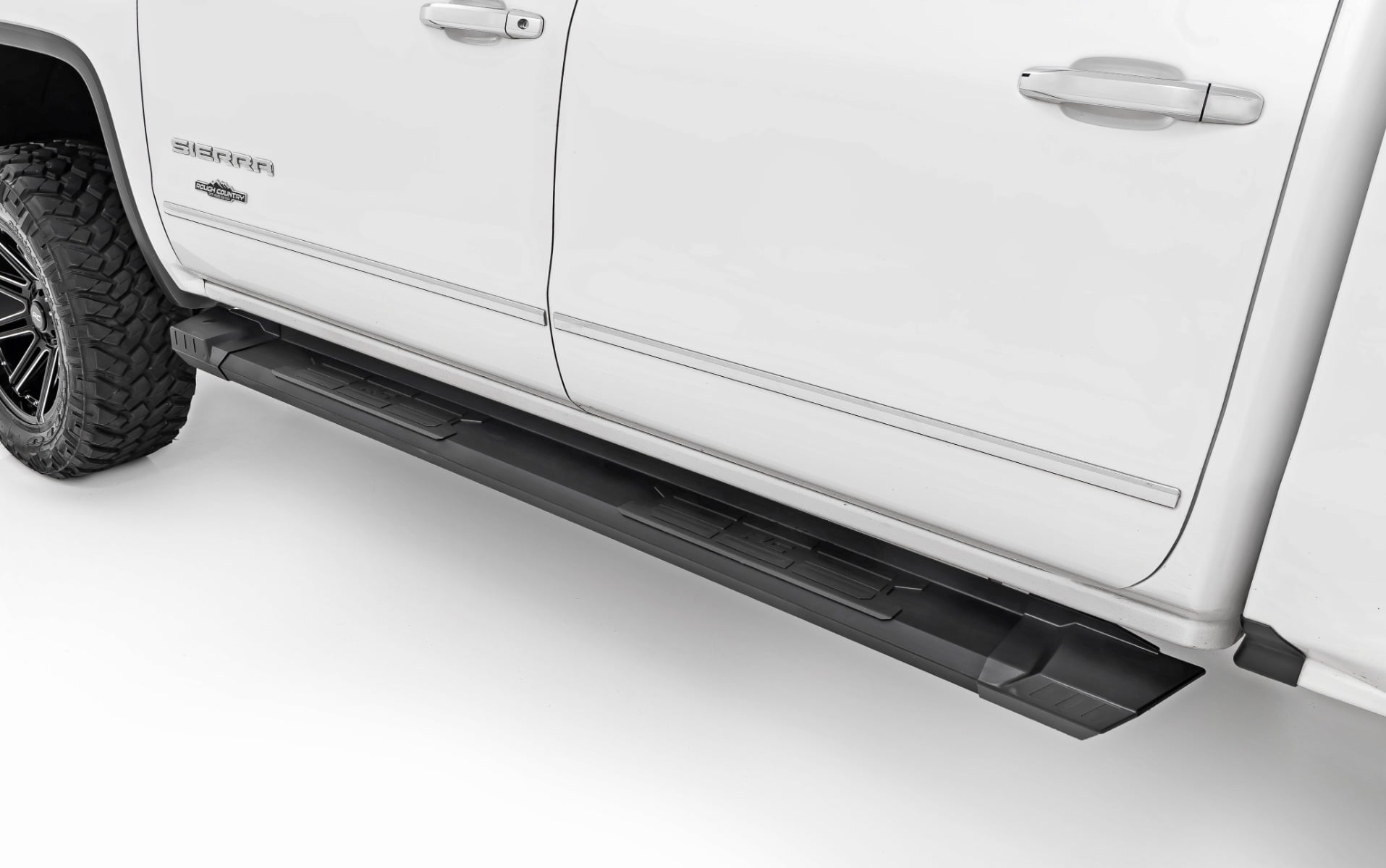HD2 Aluminum Running Boards Crew Cab Silverado/Sierra 1500/2500HD/3500HD (07-19 & Classic) Rough Country-2
