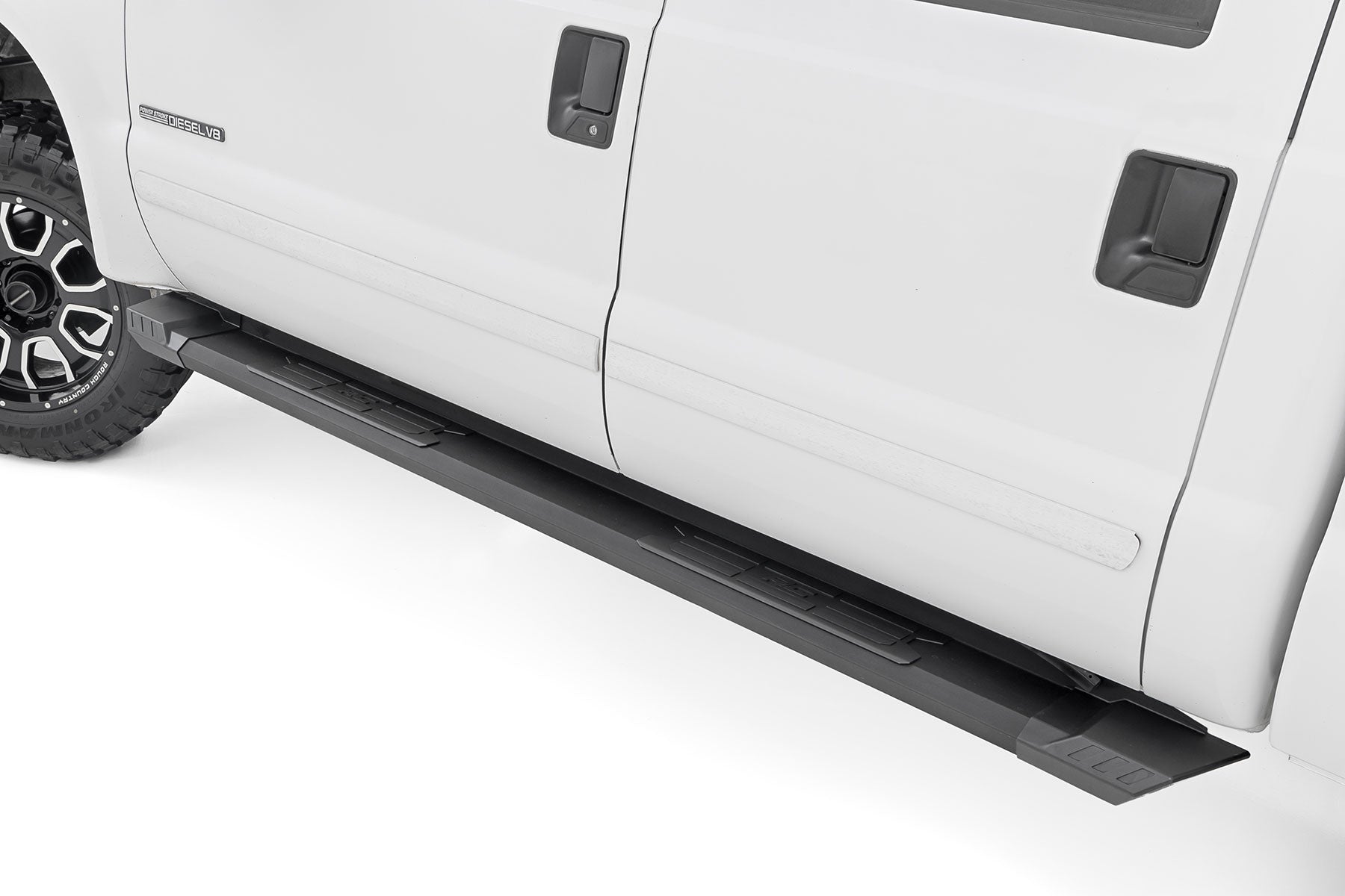 HD2 Aluminum Running Boards Super Crew Cab Ford F-250/F-350 Super Duty (99-16) Rough Country-1
