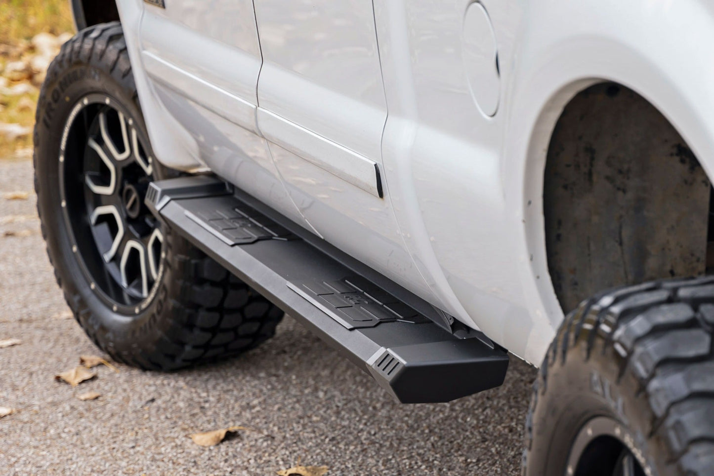HD2 Aluminum Running Boards Super Crew Cab Ford F-250/F-350 Super Duty (99-16) Rough Country-5
