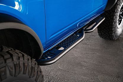 2021 2024 Ford Bronco 4 Door OE Plus Series Side Steps DV8 Offroad-23