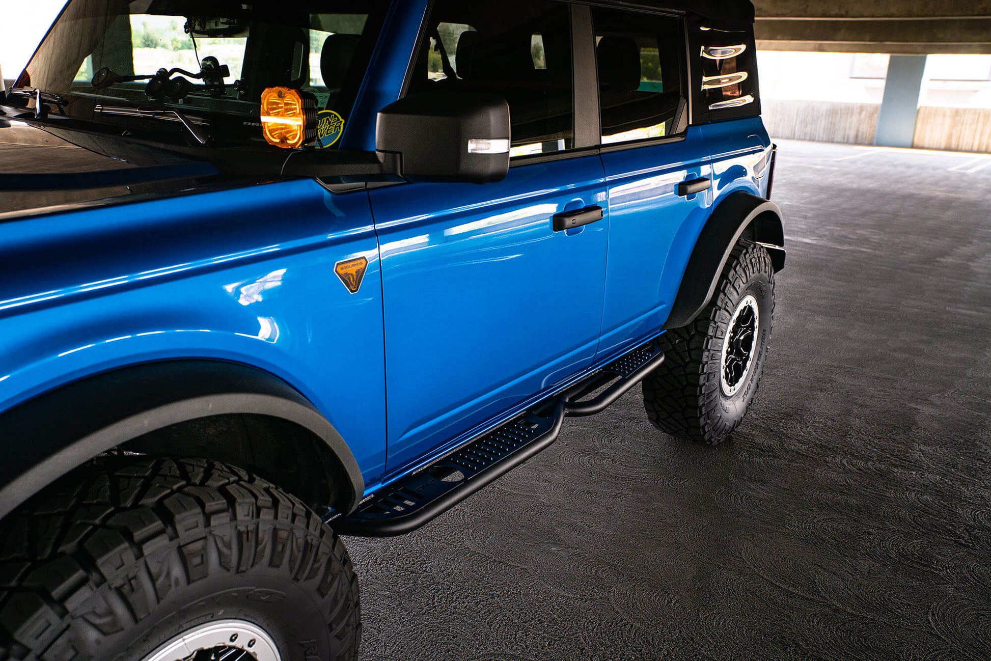 2021 2024 Ford Bronco 4 Door OE Plus Series Side Steps DV8 Offroad-24