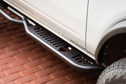 2021 2024 Ford Bronco 4 Door OE Plus Series Side Steps DV8 Offroad-4