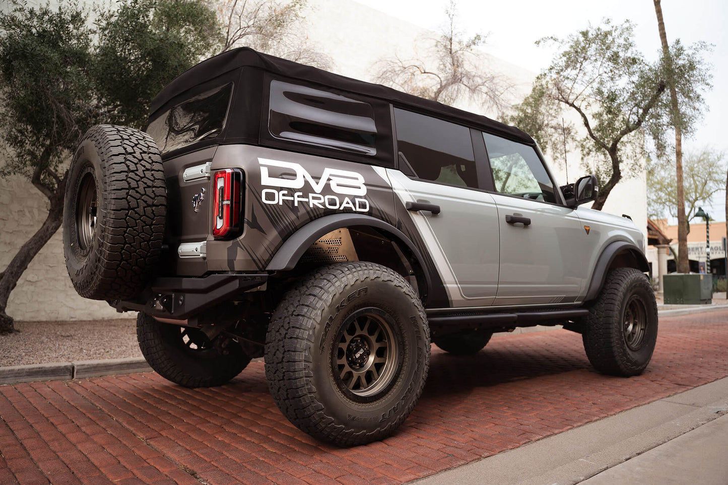 2021 2024 Ford Bronco 4 Door OE Plus Series Side Steps DV8 Offroad-9