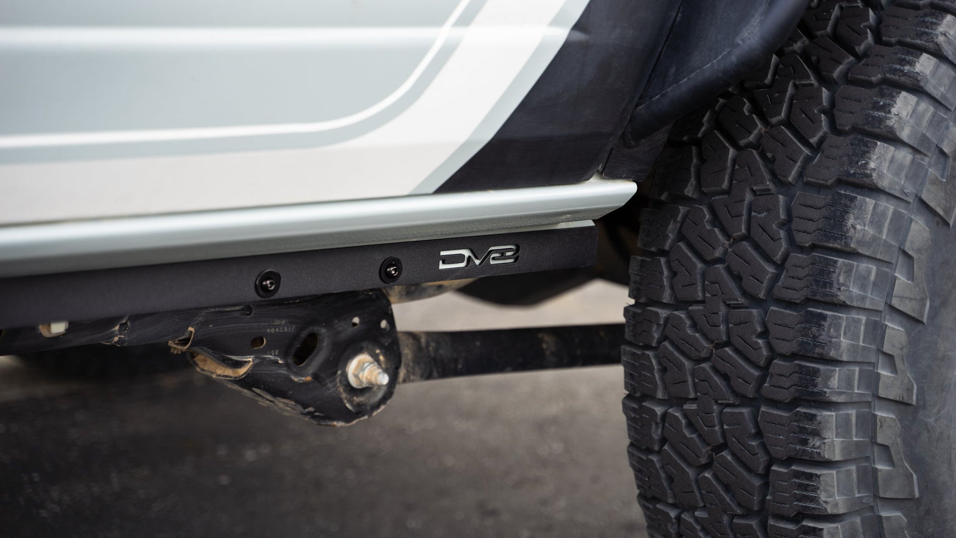2021 2024 Ford Bronco 4 Door Pinch Weld Covers DV8 Offroad-2