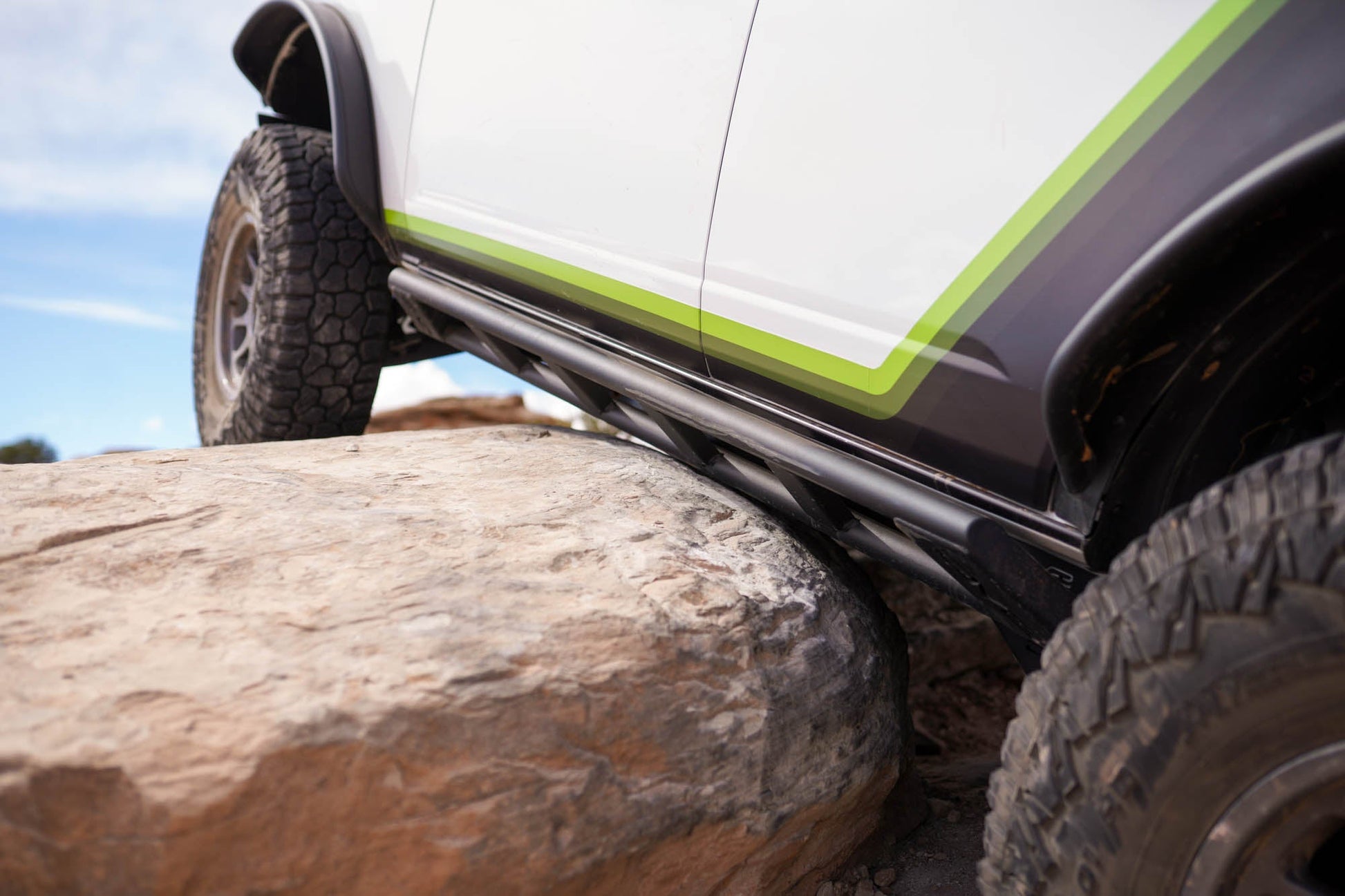 2021 2024 Ford Bronco Fs 15 4 Door Rock Sliders V2 DV8 Offroad-17