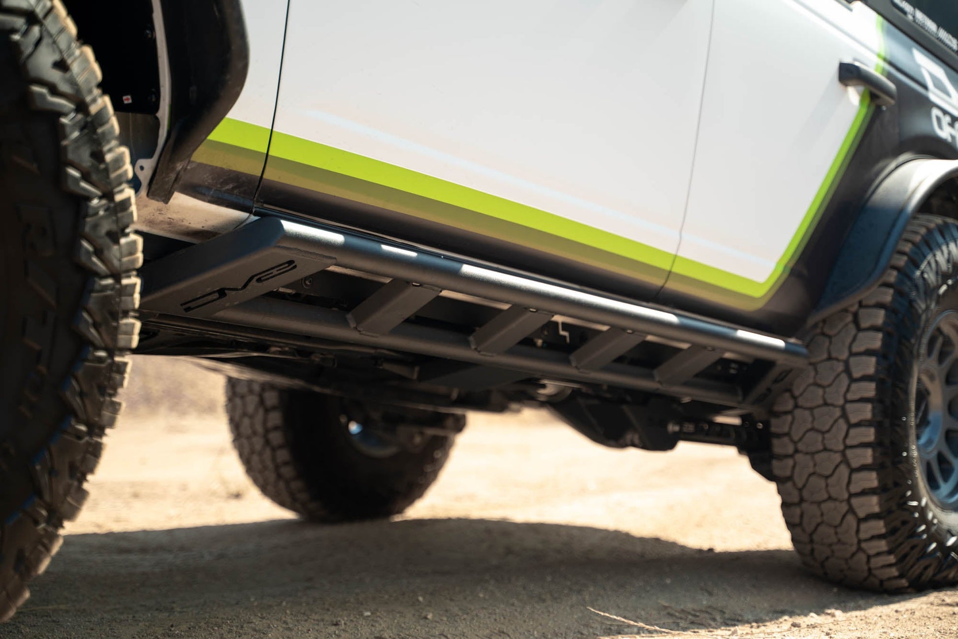 2021 2024 Ford Bronco Fs 15 4 Door Rock Sliders V2 DV8 Offroad-3