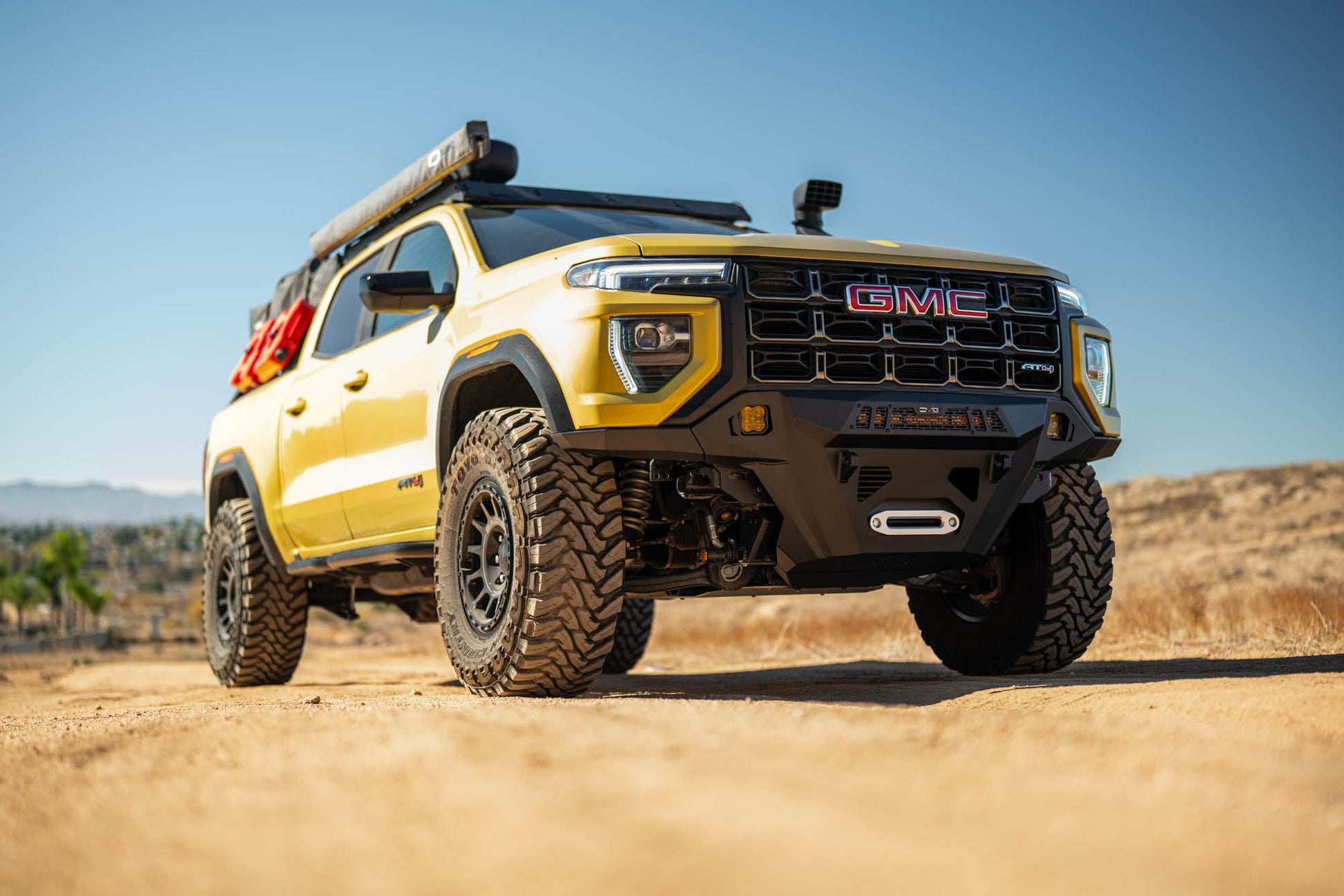 2023 2024 Chevy Colorado & GMC Canyon OE Plus Side Steps DV8 Offroad-12