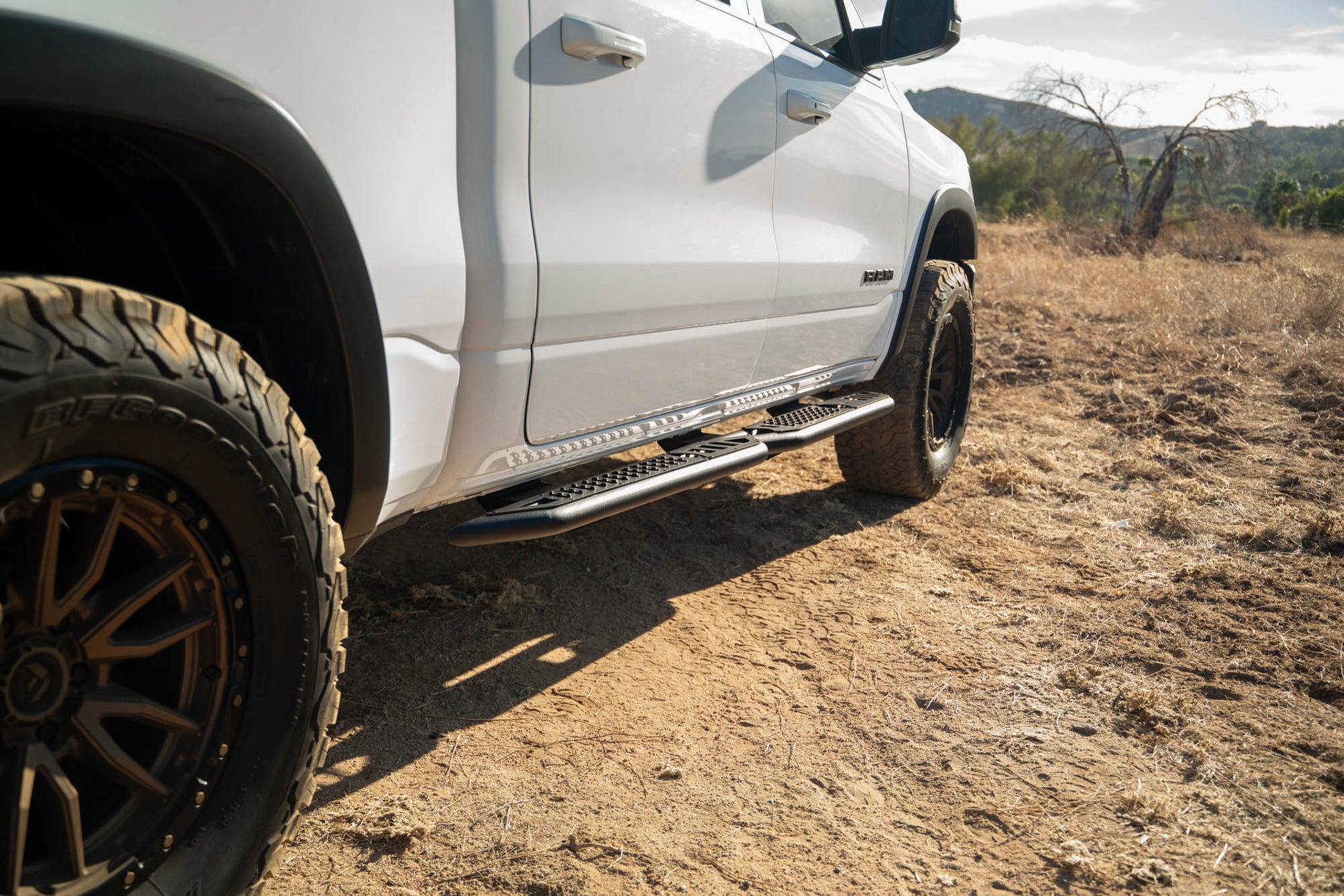 2019 2025 RAM 1500 Crew Cab OE Plus Side Steps DV8 Offroad-7