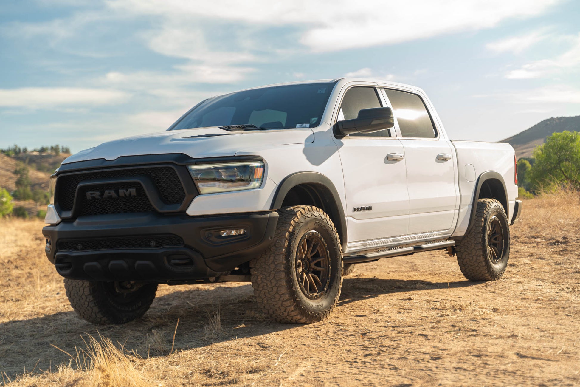 2019 2025 RAM 1500 Crew Cab OE Plus Side Steps DV8 Offroad-9