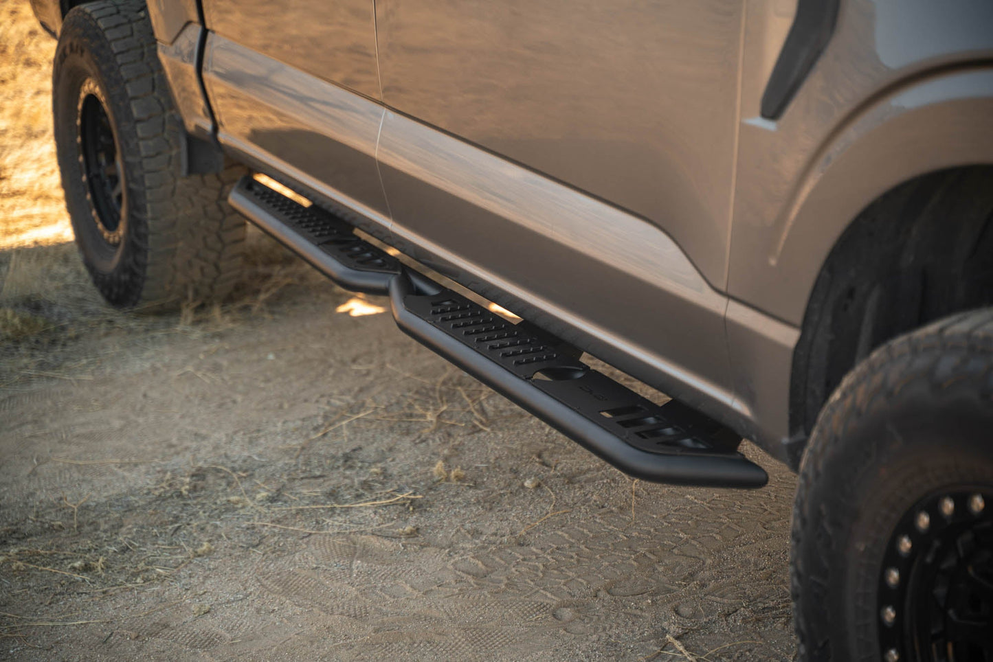 2015 2024 Ford F 150 OE Plus Side Steps DV8 Offroad-4