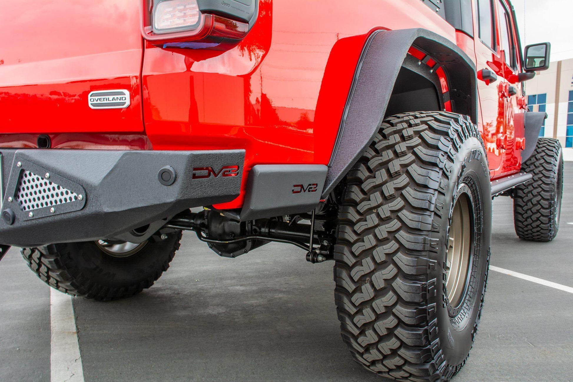 2020 2025 Jeep Gladiator JT Bedside Rock Sliders DV8 Offroad-1