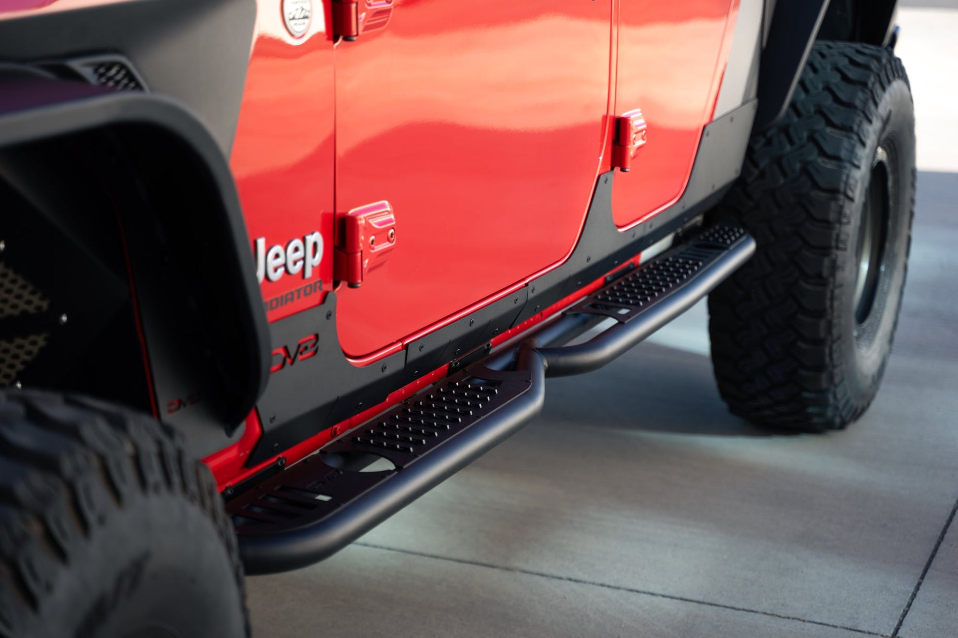 2020 2025 Jeep Gladiator Rock Skins DV8 Offroad-1