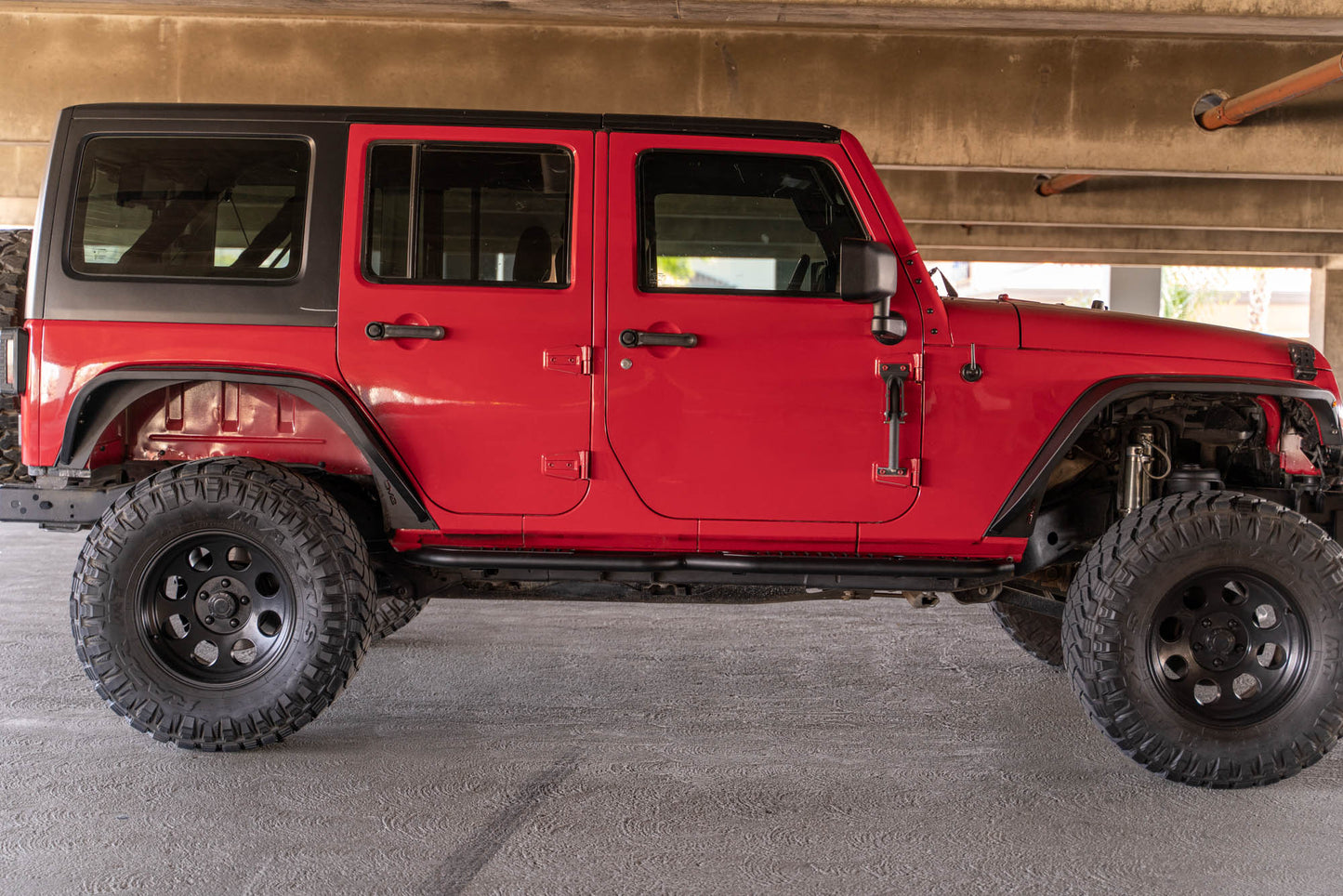 2007 2018 Jeep Wrangler JKU 4 Door OE Plus Side Steps DV8 Offroad-5