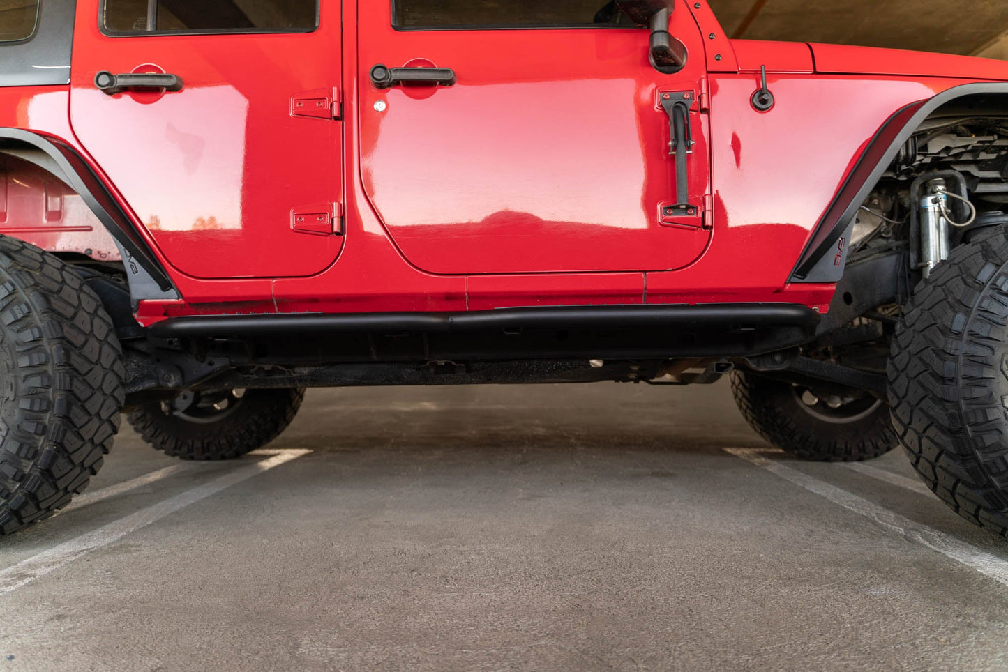 2007 2018 Jeep Wrangler JKU 4 Door OE Plus Side Steps DV8 Offroad-7
