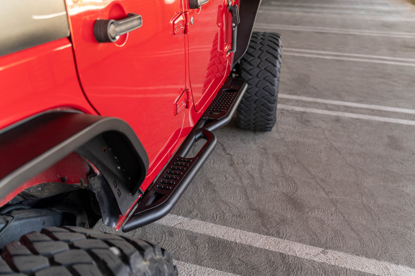 2007 2018 Jeep Wrangler JKU 4 Door OE Plus Side Steps DV8 Offroad-9