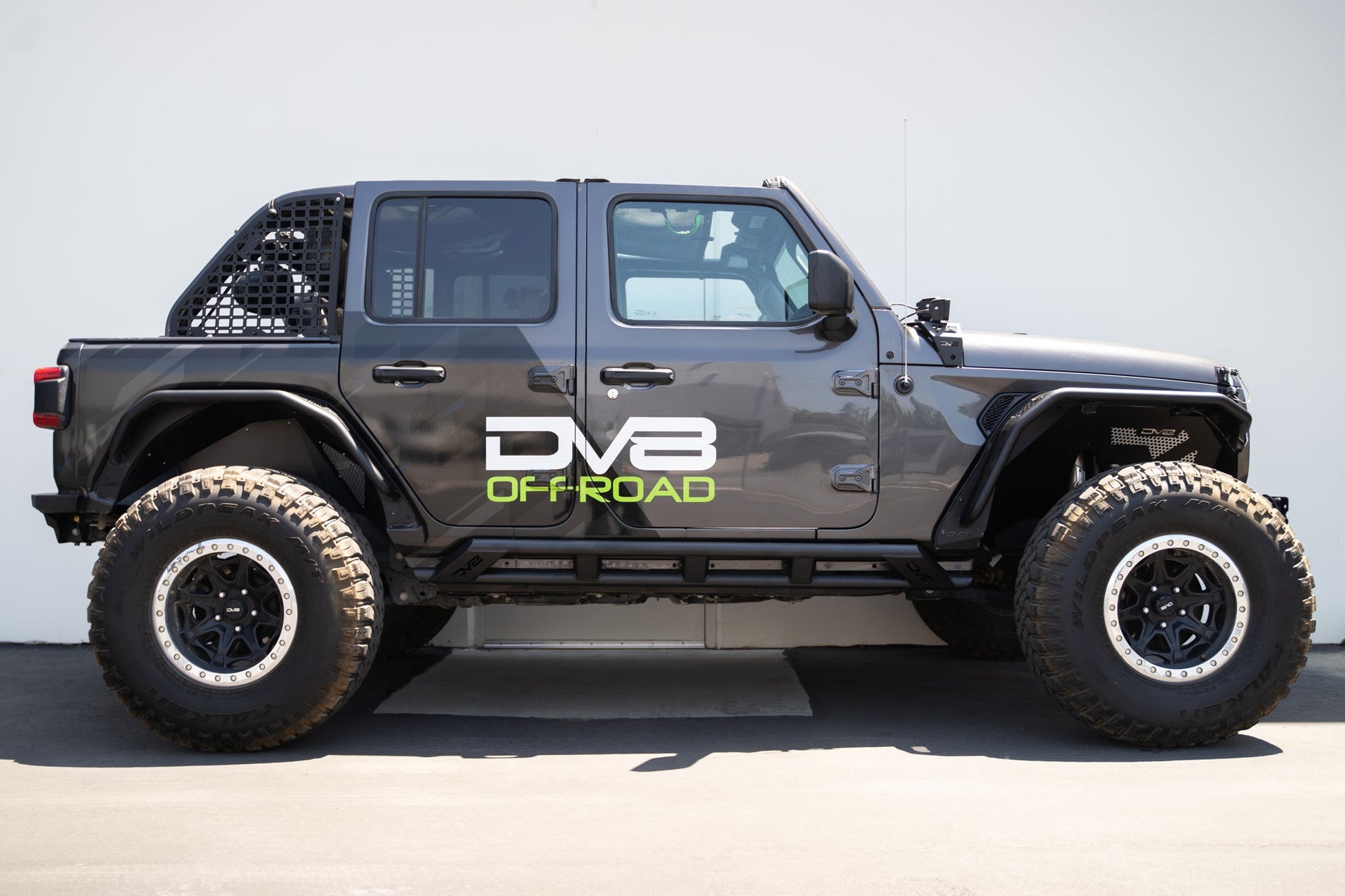2018 2025 Jeep Wrangler JLU 4 Door FS 15 Series Rock Sliders DV8 Offroad-5