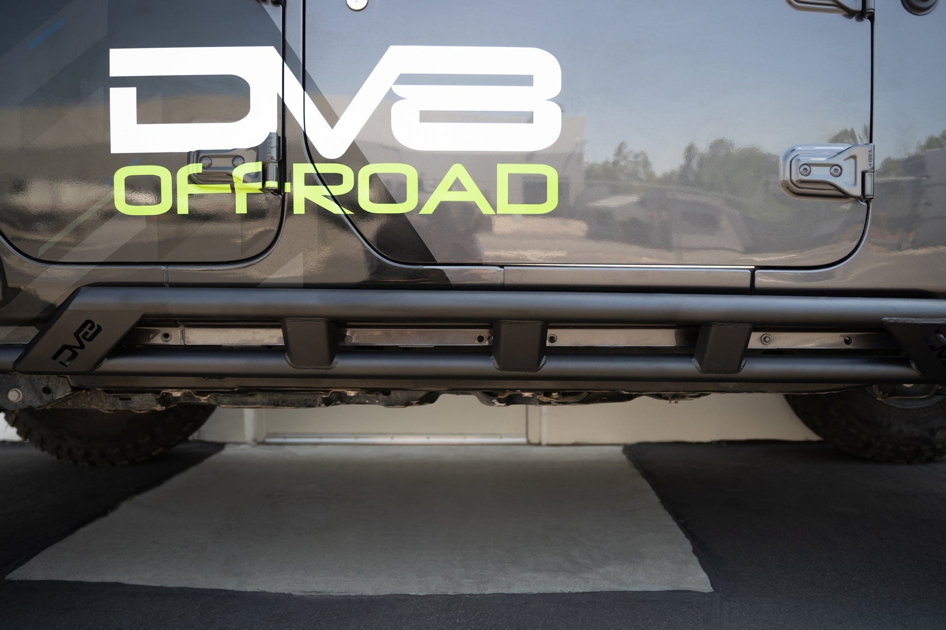2018 2025 Jeep Wrangler JLU 4 Door FS 15 Series Rock Sliders DV8 Offroad-9