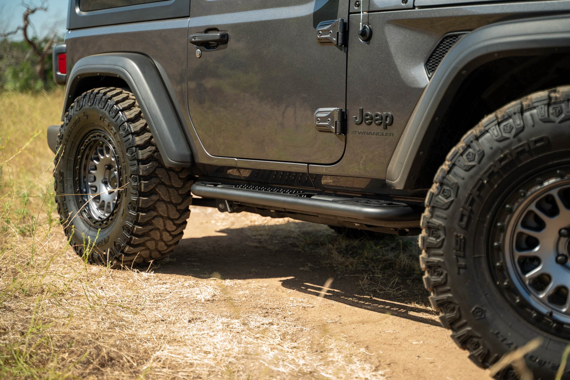 2018 2025 Jeep Wrangler JL 2 Door Oe Plus Side Steps DV8 Offroad-6
