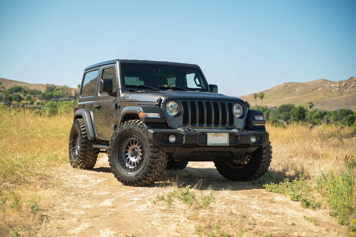 2018 2025 Jeep Wrangler JL 2 Door Oe Plus Side Steps DV8 Offroad-7