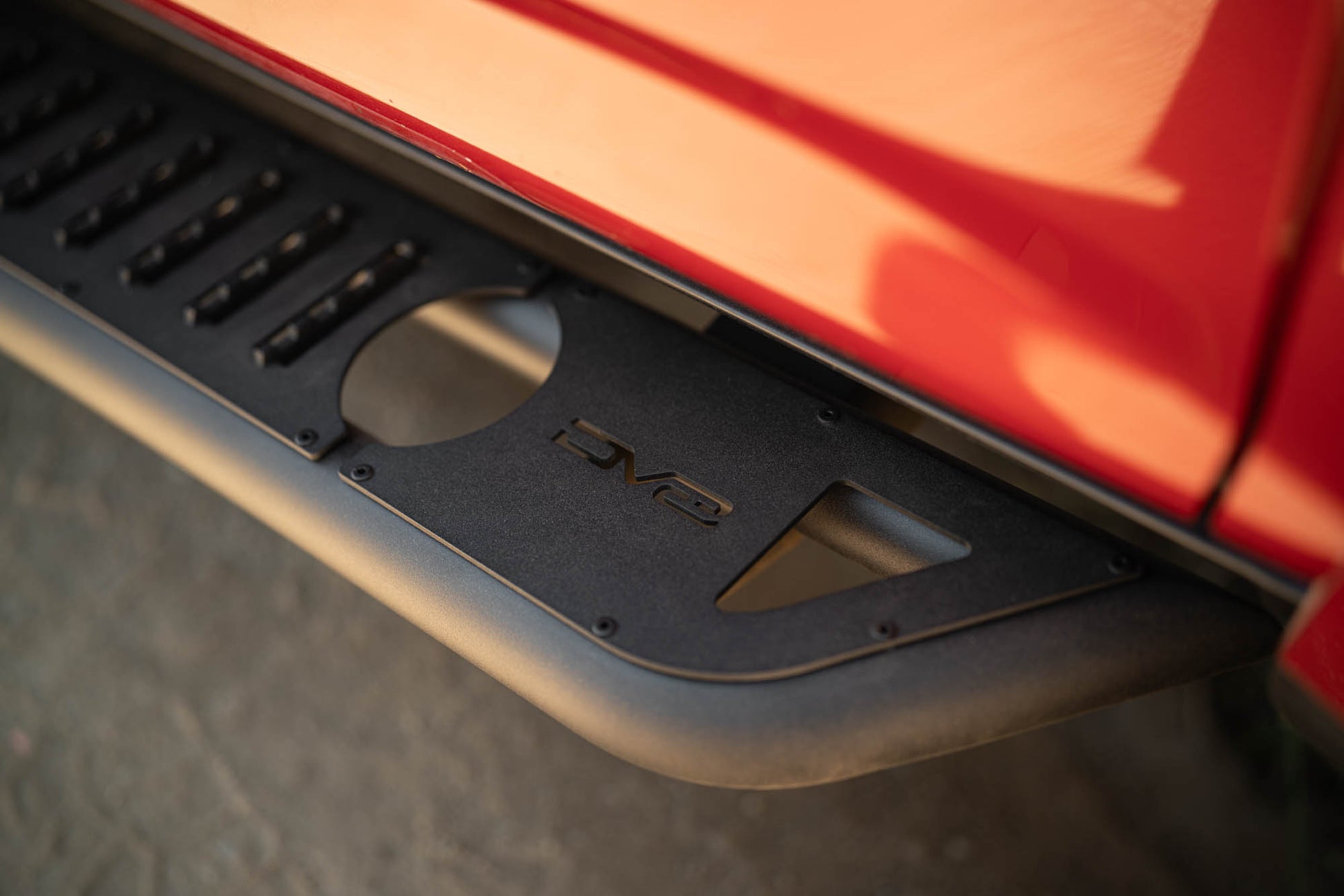 2010 2024 Toyota 4Runner OE Plus Side Steps DV8 Offroad-2