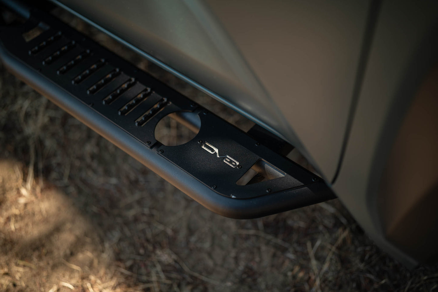 2025 Toyota 4Runner OE Plus Side Steps DV8 Offroad-4