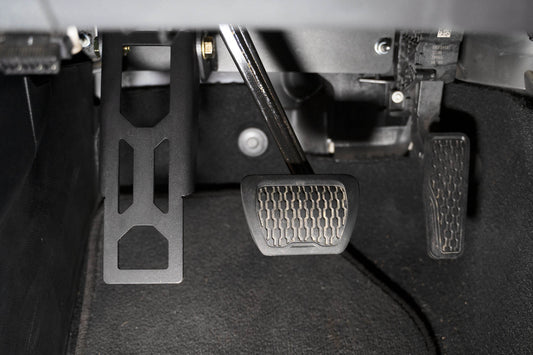 2020 2025 Jeep Wrangler JL JLU Gladiator JT Adjustable Dead Pedal DV8 Offroad-1