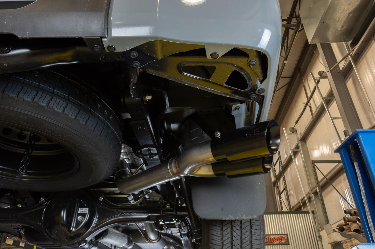Cat-Back System 14-20 Split Side Dual Exit 2.5 in Intermediate And 3 in Tail Pipe Street Pro Mufflers/Hardware Incl Tip Pypes Performance Exhaust-4