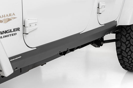 Trail Cladding Rocker Sill Plates Jeep Wrangler Unlimited 2WD/4WD (07-18) Rough Country-1