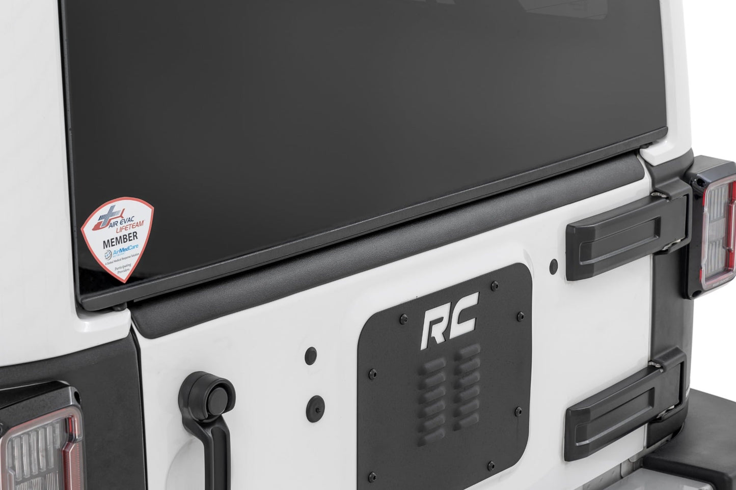 Trail Cladding Tailgate Protector Jeep Wrangler JK/Wrangler Unlimited (07-18) Rough Country-2