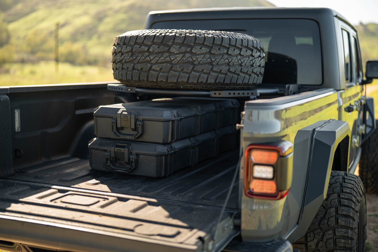 2020 2025 Jeep Gladiator JT Adjustable In Bed Tire Carrier DV8 Offroad-15