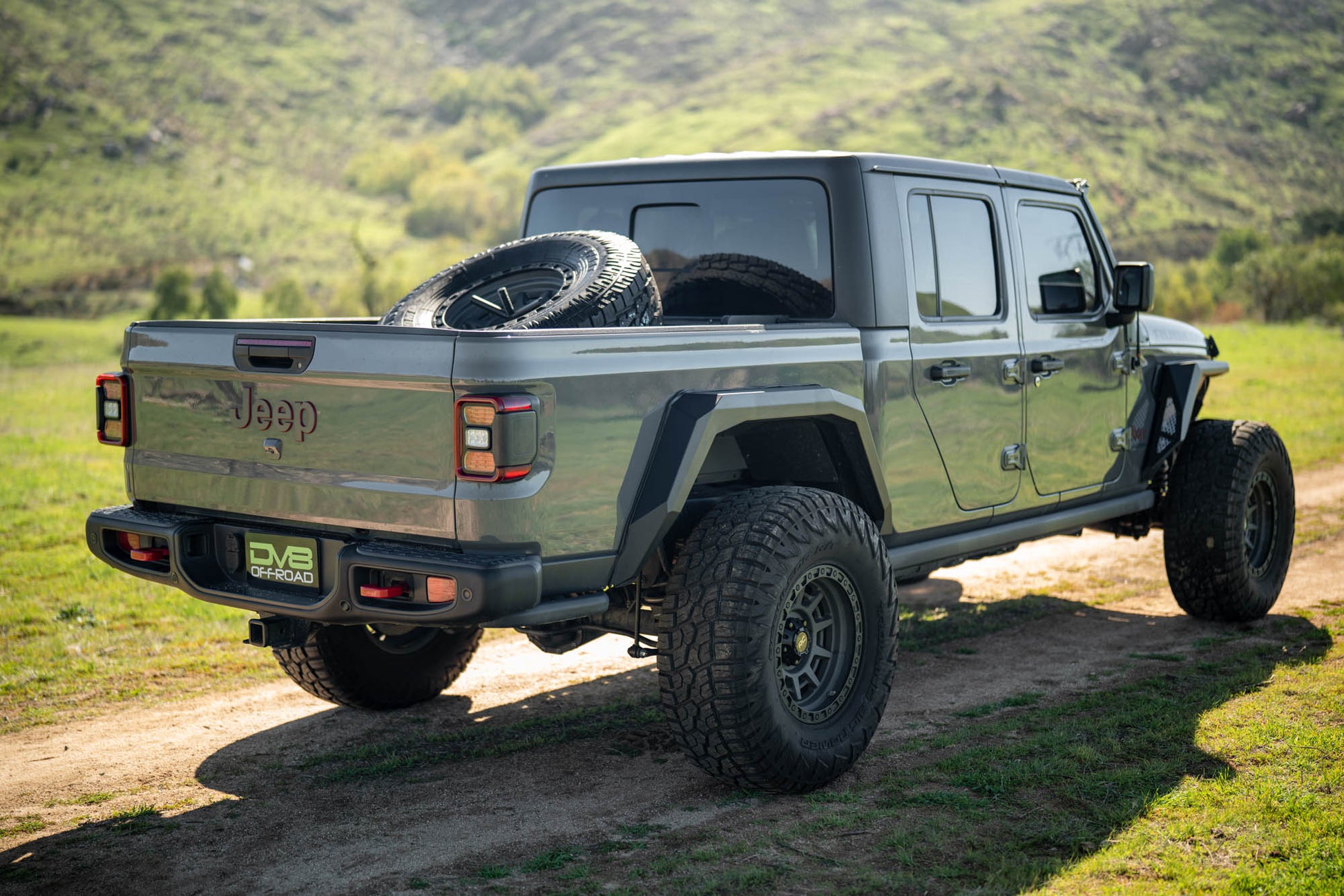 2020 2025 Jeep Gladiator JT Adjustable In Bed Tire Carrier DV8 Offroad-18