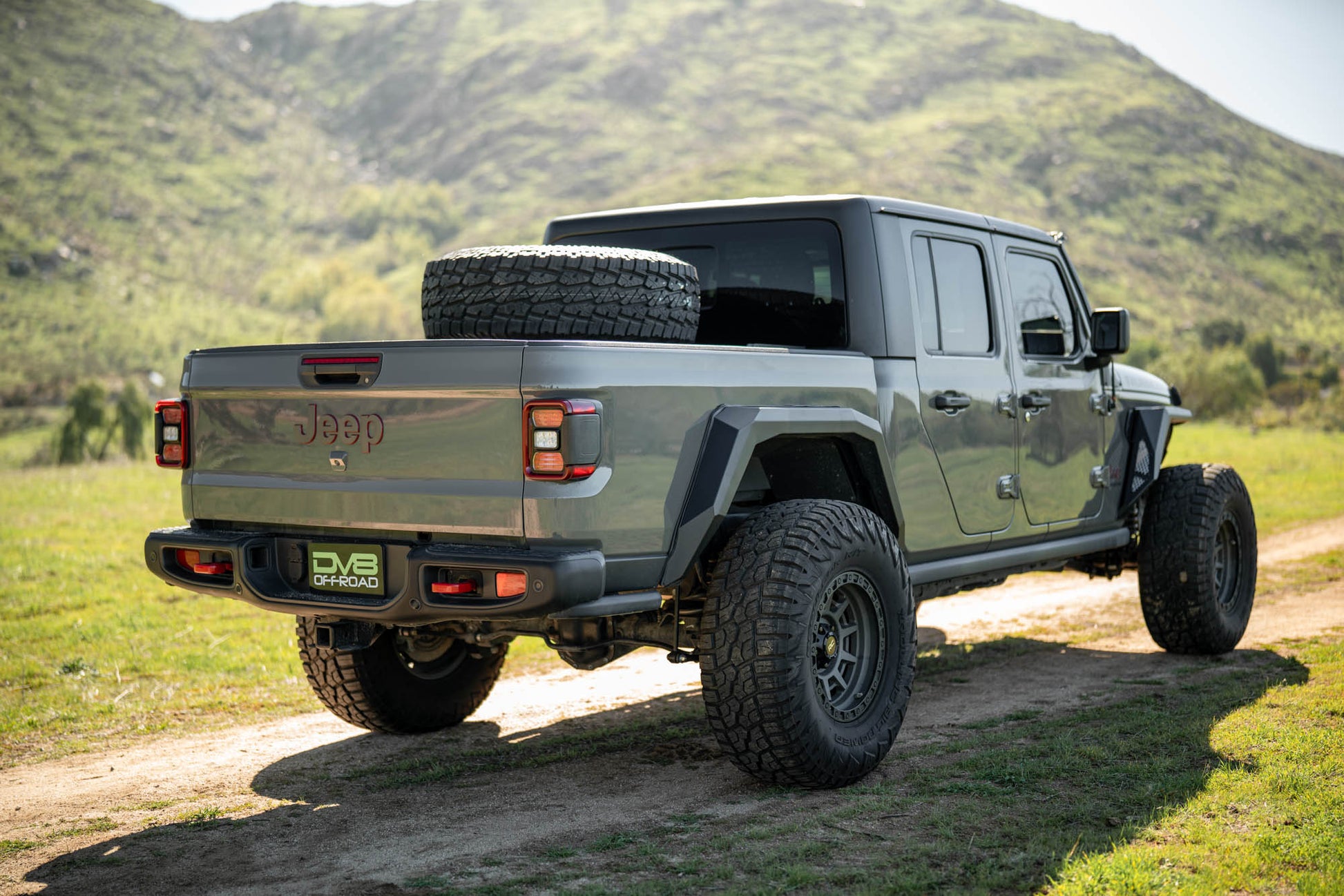 2020 2025 Jeep Gladiator JT Adjustable In Bed Tire Carrier DV8 Offroad-3