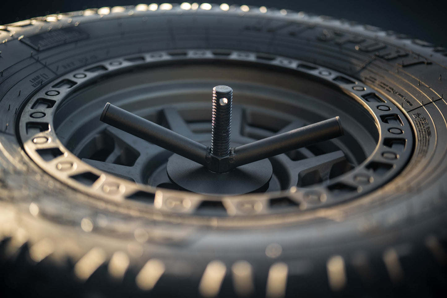 2020 2025 Jeep Gladiator JT Adjustable In Bed Tire Carrier DV8 Offroad-8