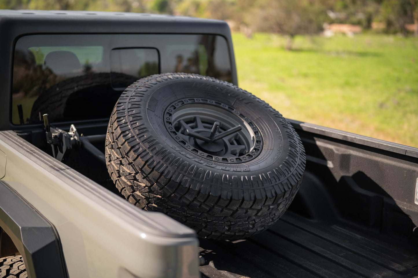2020 2025 Jeep Gladiator JT Adjustable In Bed Tire Carrier DV8 Offroad-9