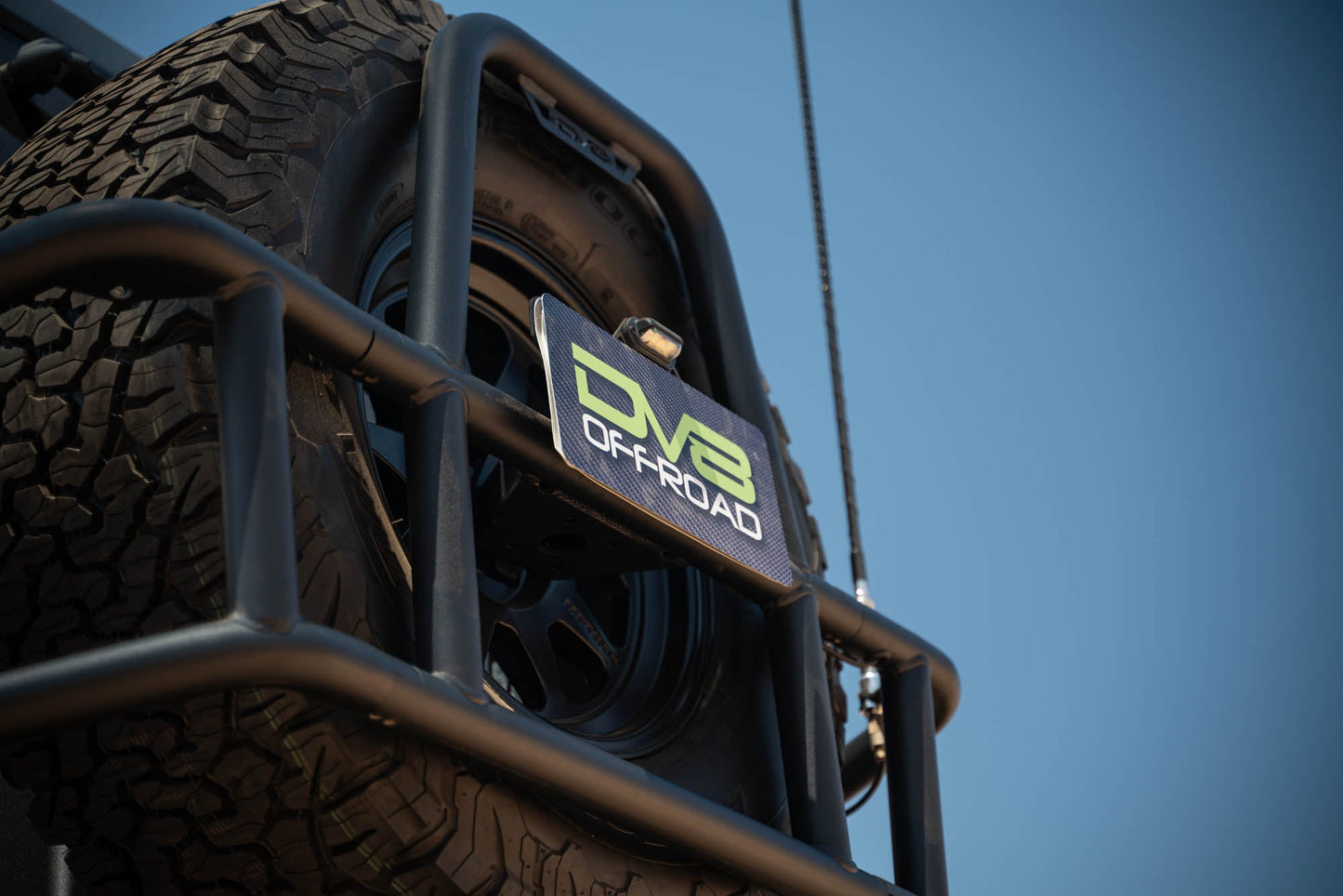 2007 2018 Jeep Wrangler Body Mounted Tire Carrier DV8 Offroad-11