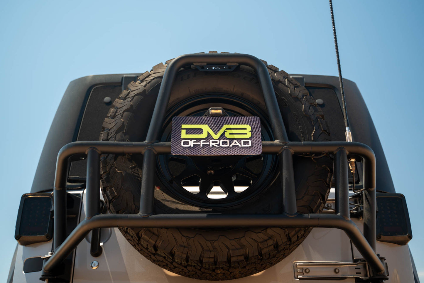 2007 2018 Jeep Wrangler Body Mounted Tire Carrier DV8 Offroad-14