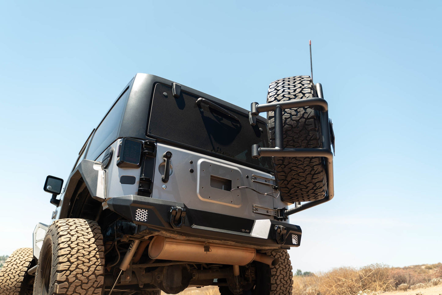 2007 2018 Jeep Wrangler Body Mounted Tire Carrier DV8 Offroad-7