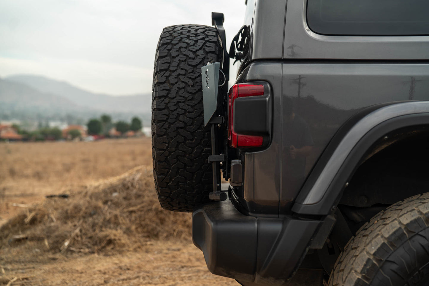 2018 2025 Jeep Wrangler JL Tailgate Reinforcement Molle Panel DV8 Offroad-6