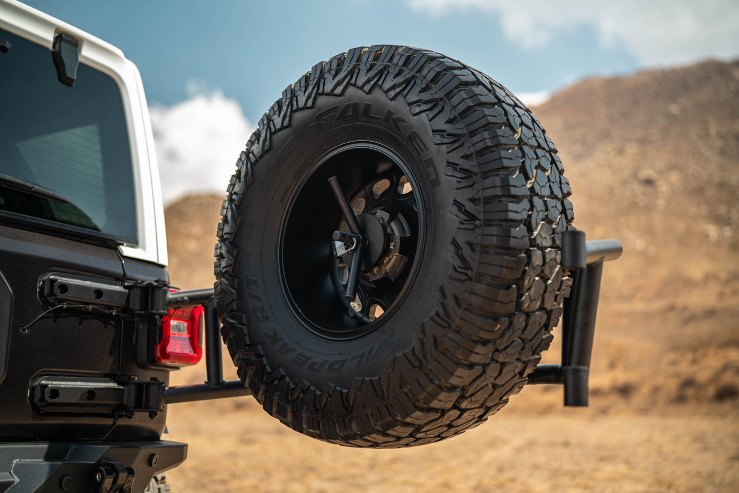 2018 2025 Jeep Wrangler JL Body Mounted Tire Carrier DV8 Offroad-2