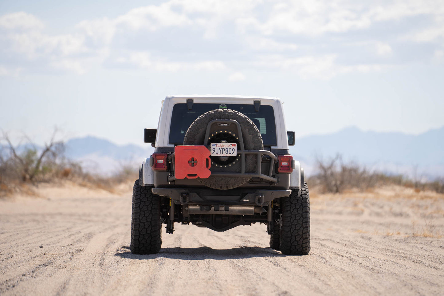 2018 2025 Jeep Wrangler JL Body Mounted Tire Carrier DV8 Offroad-10