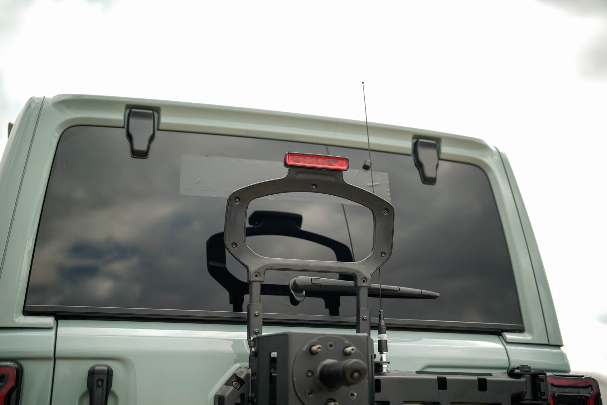 2018 2025 Jeep Wrangler JL Spare Tire Carrier DV8 Offroad-8