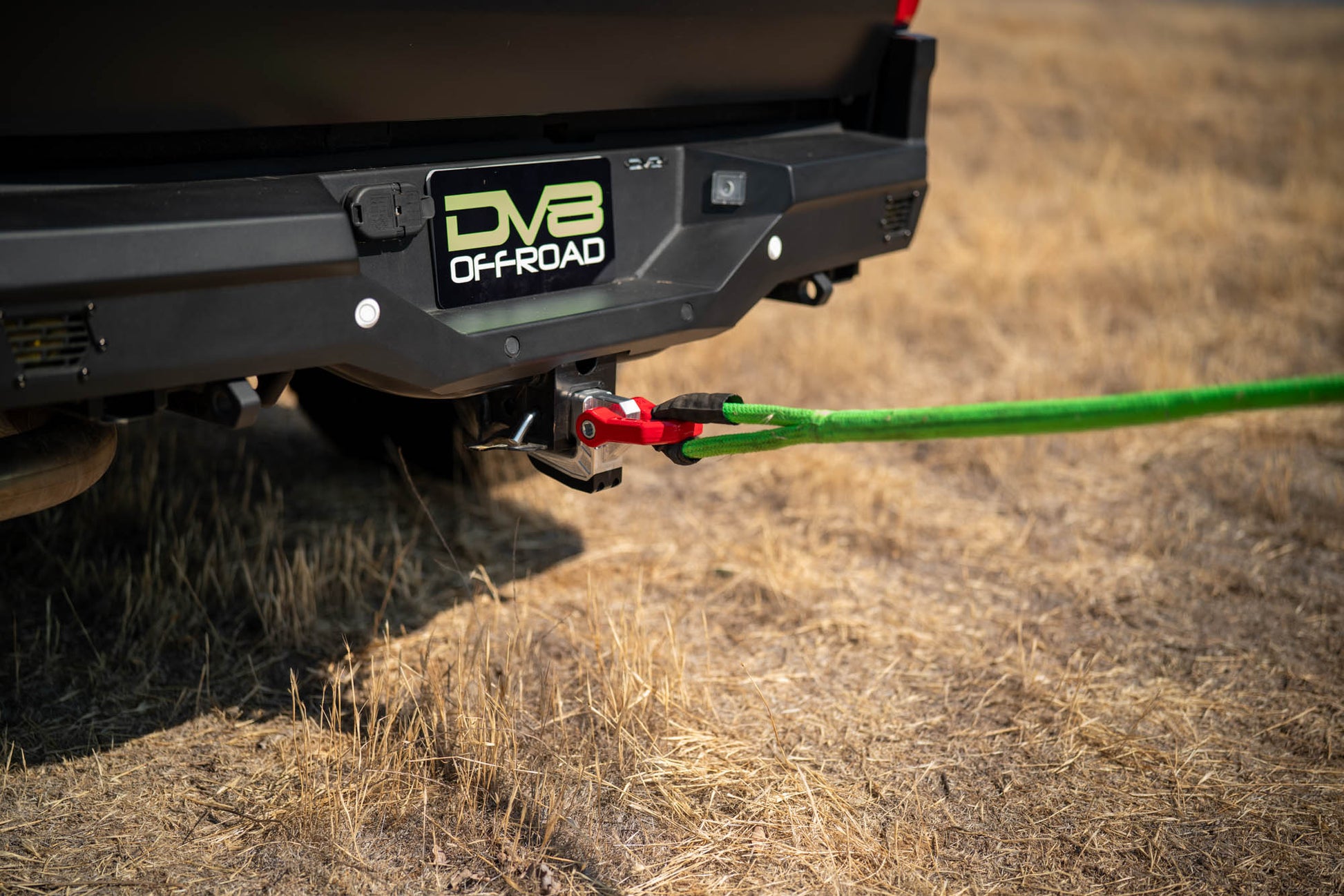 Xtract Hitch Skid Plate DV8 Offroad-1