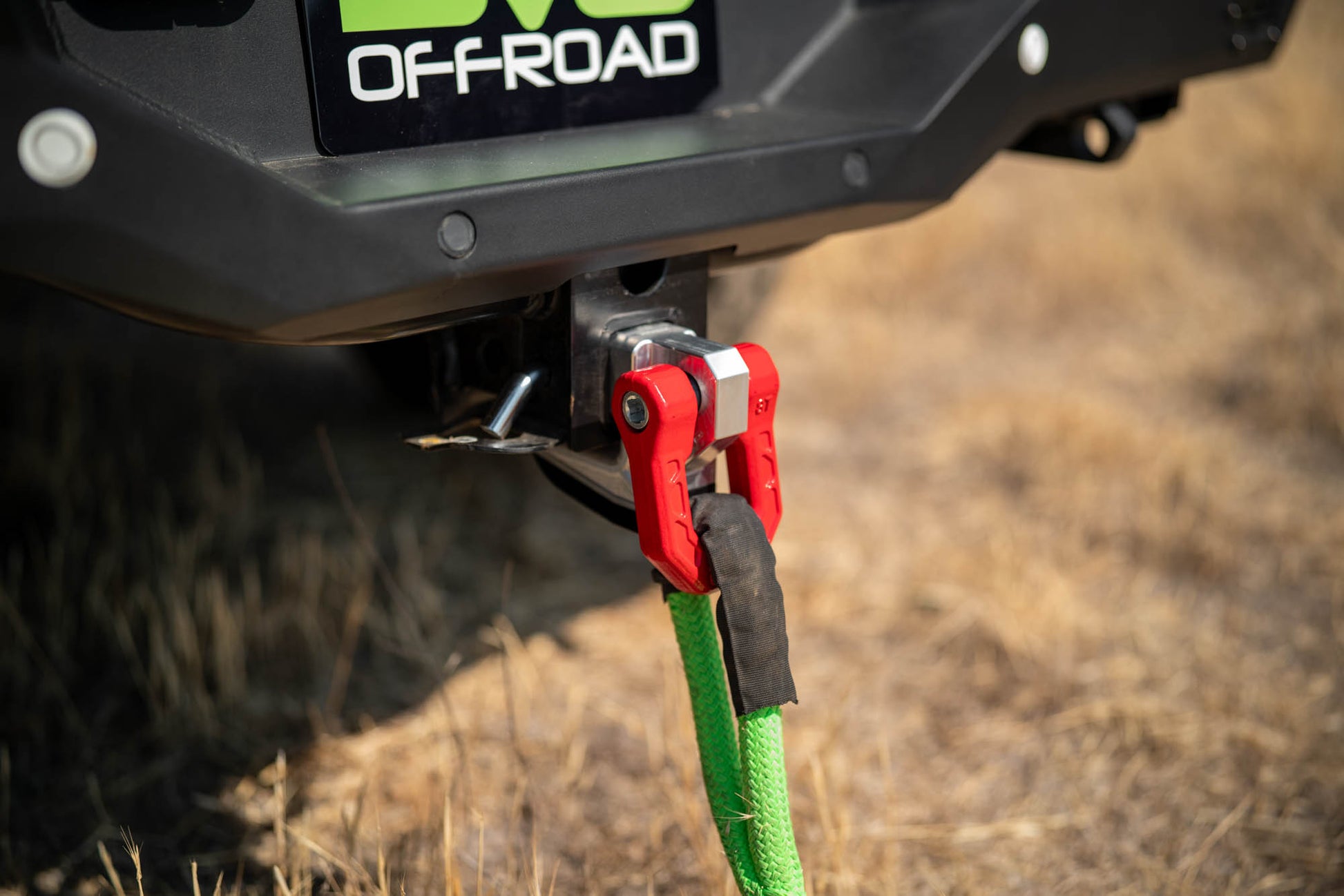 Xtract Hitch Skid Plate DV8 Offroad-3