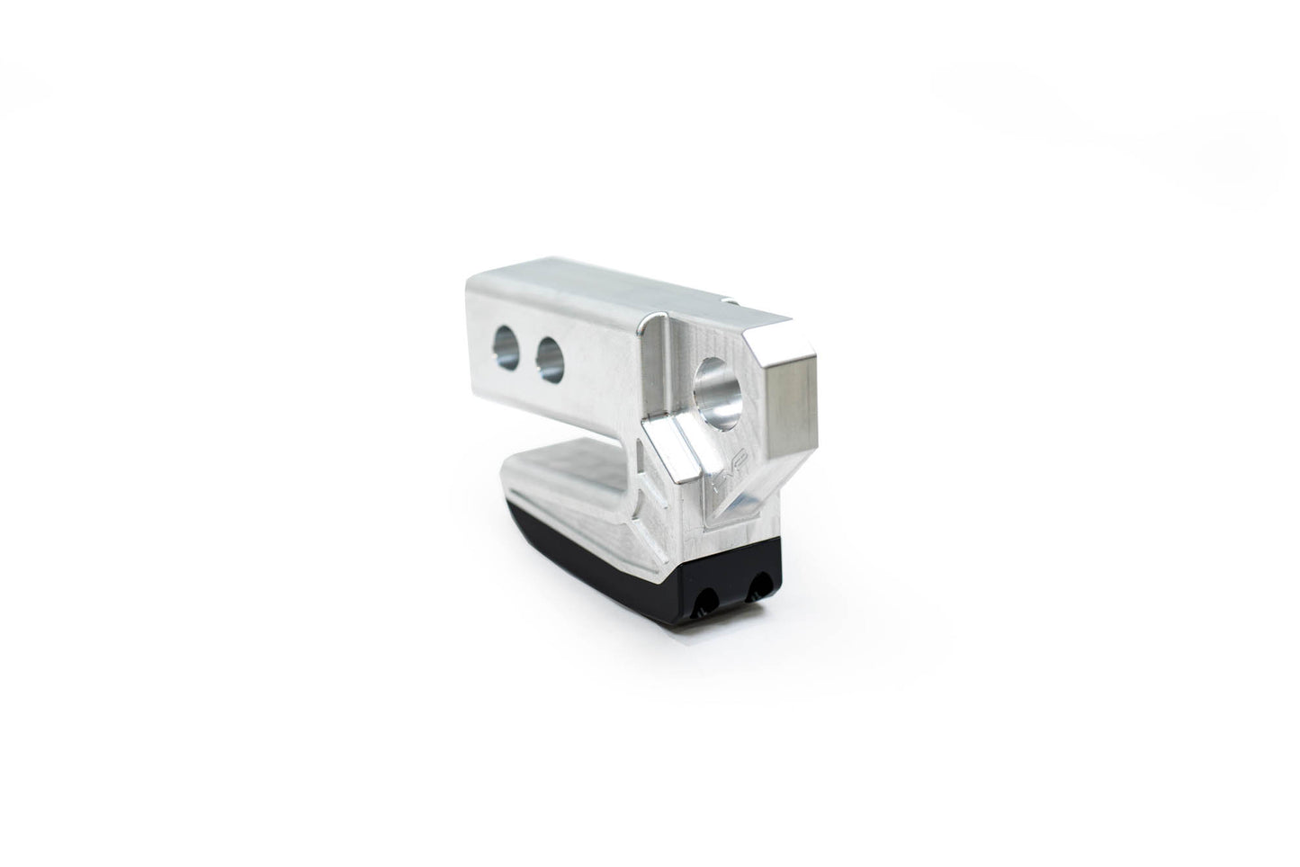 Xtract Hitch Skid Plate DV8 Offroad-7