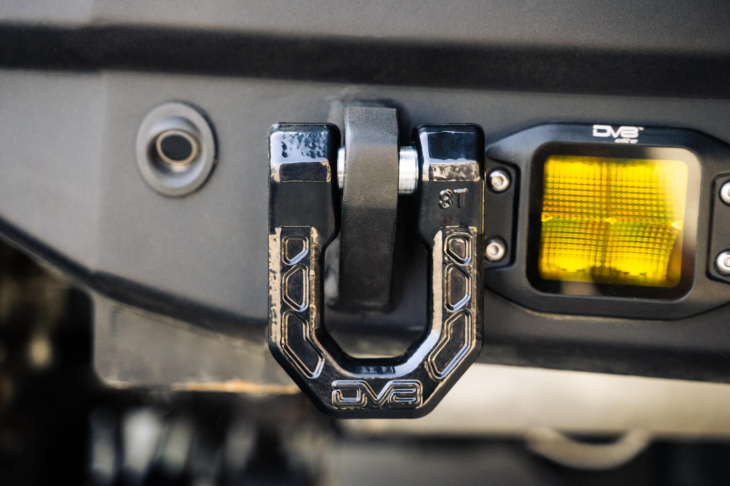 Red Elite Series D Rings (Pair) DV8 Offroad