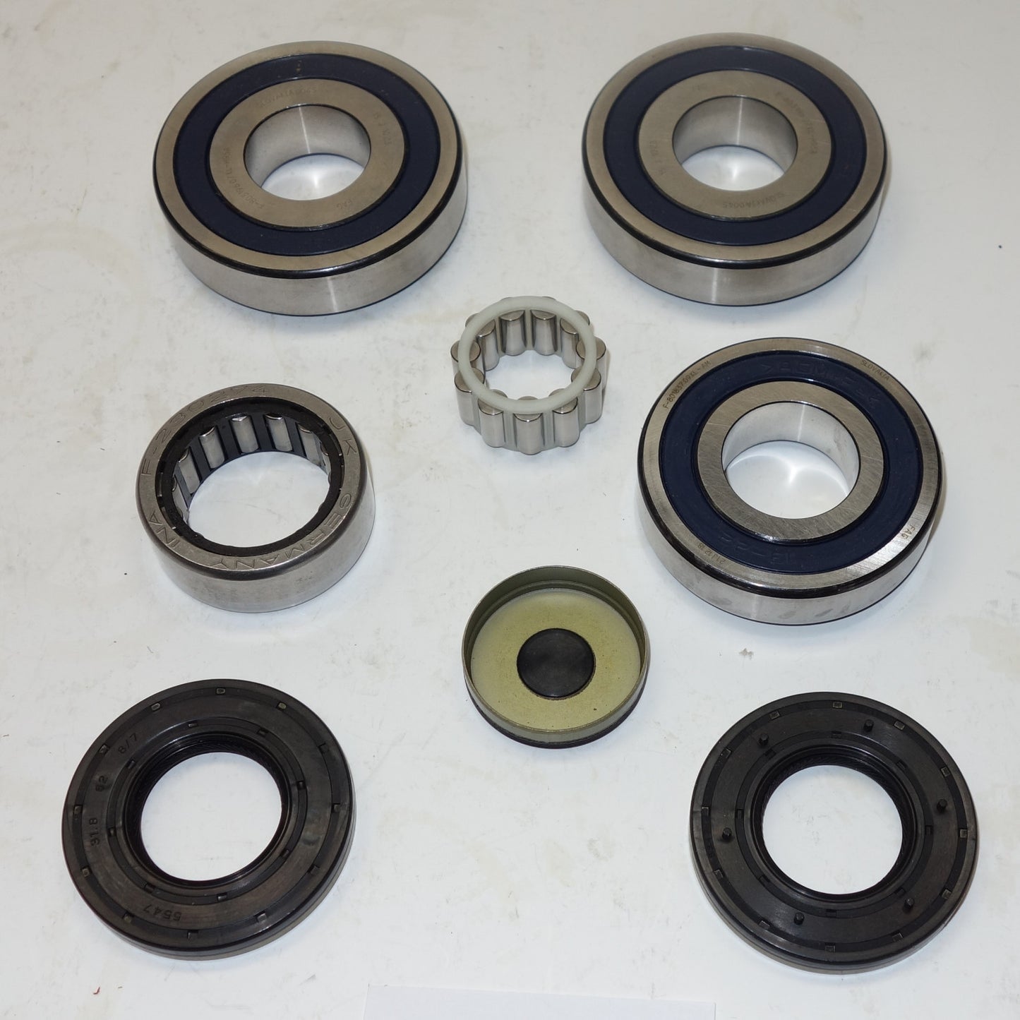 Manual Transmission Bearing Kit Nsg370 2005-2014 Jeep USA Standard Gear