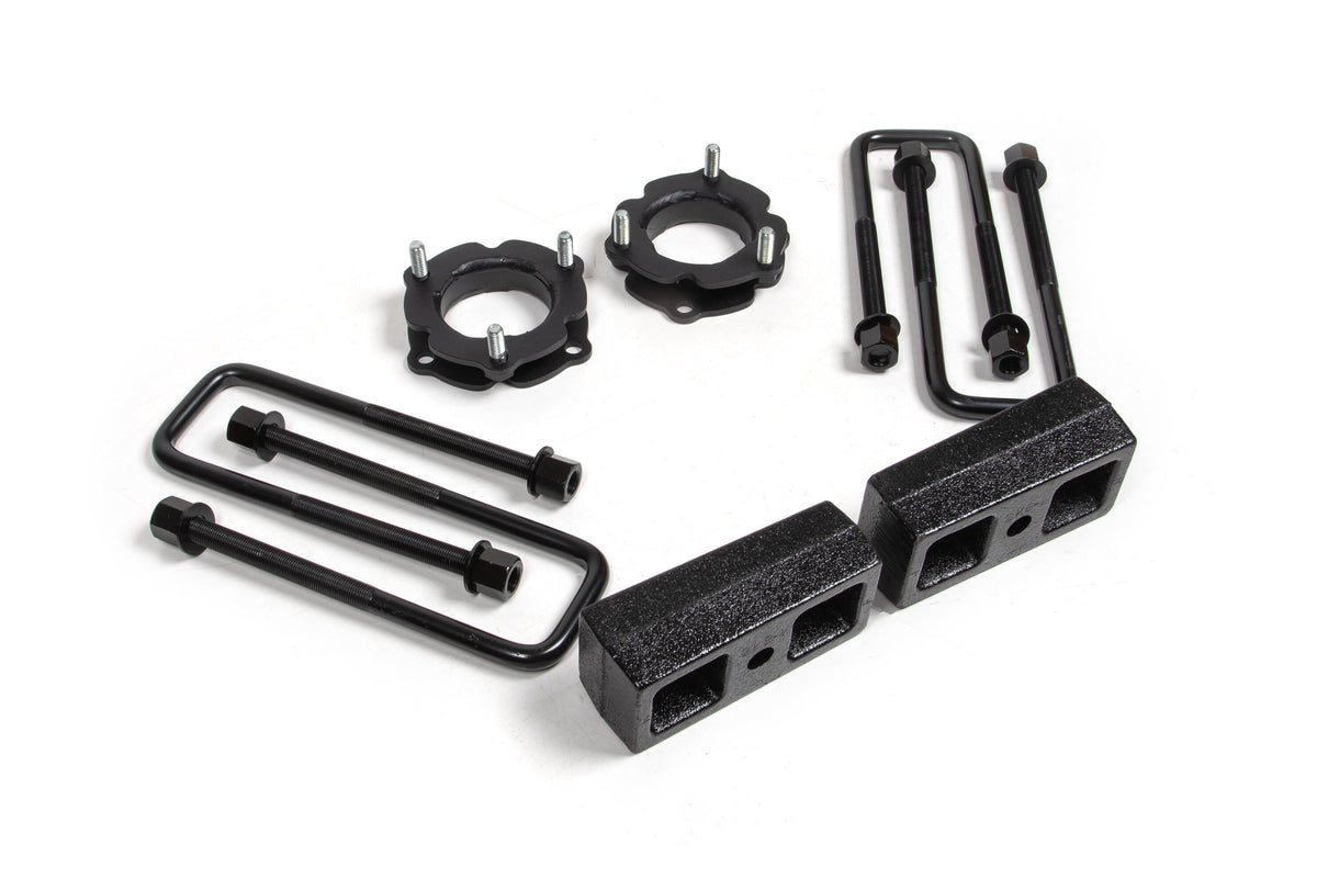 05-23 Toyota Tacoma 4WD 2.5 Inch Suspension Lift Kit, 2 Inch Rear, Block - Fox Shocks Zone Offroad-1
