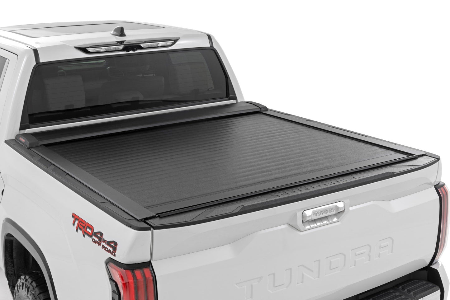 Retractable Bed Cover | 5'7" Bed | Toyota Tundra 2WD/4WD (2022-2025) Rough Country