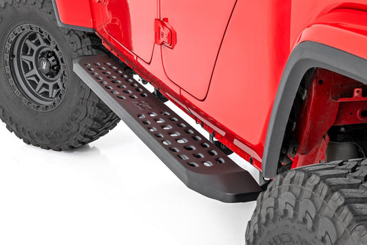 RPT2 Running Board | Jeep Gladiator JT 4WD (2020-2024) Rough Country