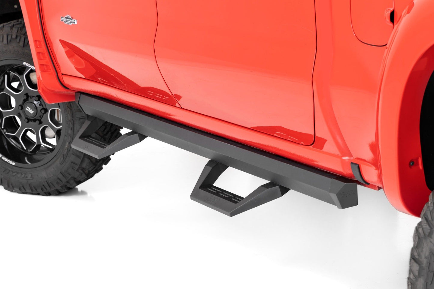 SRX2 Adj Aluminum Step | Crew Cab | Chevy/GMC 1500/2500HD (19-25 & Classic) Rough Country